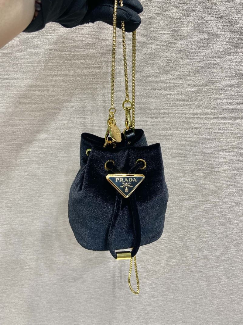 Pra*a bucket bags